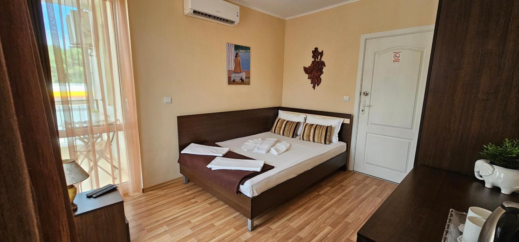 Respekt Guest House Sunny Beach Exterior foto